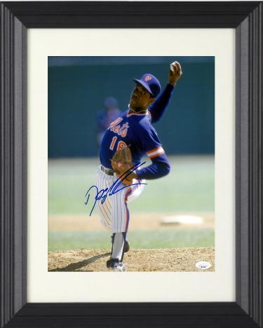 Doc/Dwight Gooden signed New York Mets 11X14 Photo Custom Framing- JSA Holo (ROY/CY/NO-HITTER)