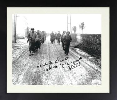 Herb "Jr" Suerth signed WWII Vintage B&W 8x10 Photo Custom Framing- JSA - Band of Brothers/101st/E Co/506th