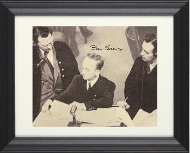 Ben/Benjamin Ferencz signed WWII Nuremberg Trials 8x10 Photo Custom Framing- PSA #AD38876 - Courtroom Prosecutor