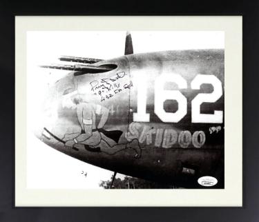 Perry Dahl signed WWII P-38 Ace Pilot 8x10 Photo Custom Framing- JSA- 432 Fighter Squad- 9 Kills