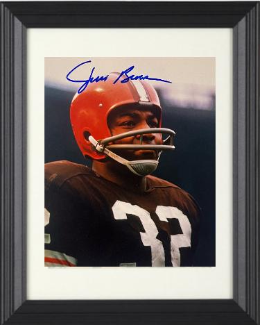 Jim Brown signed Cleveland Browns 8x10 Photo Custom Framing- Beckett Review/NFL Alumni LOA