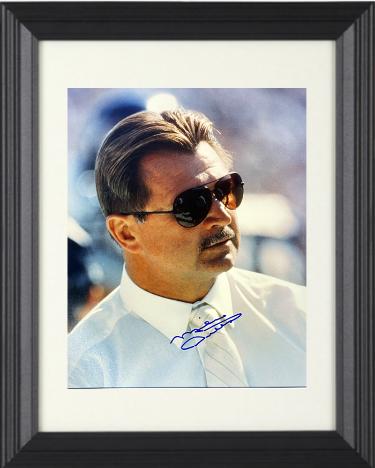 Mike Ditka signed Chicago Bears 8x10 Photo Custom Framing- NFL Alumni, Inc. LOA (HOF/SB Champ)