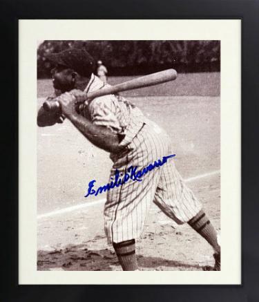 Emilio Navarro signed Cuban Stars Negro League Vintage B&W 8x10 Photo imperfect Custom Framing- COA