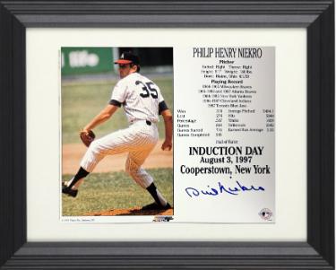 Phil Niekro signed Atlanta Braves MLB Licensed Hall of Fame Induction Day 8x10 Photo/Card Custom Framing- Tuff Stuff COA