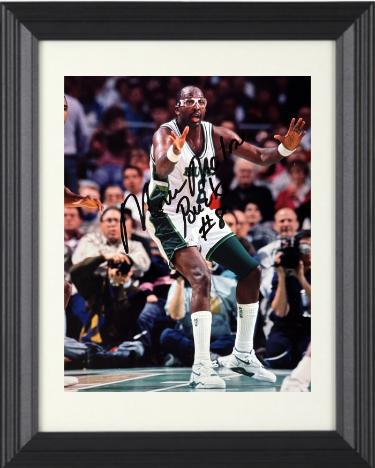 Moses Malone signed Milwaukee Bucks 8x10 Photo #8 Bucks Custom Framing- Tuff Stuff COA