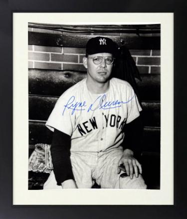 Ryne Duren signed New York Yankees 8x10 Photo Custom Framing minor dings- COA (1958 WS Champ)