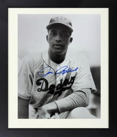Joe Black signed Brooklyn Dodgers B&W 8x10 Photo Custom Framing minor dings- COA ('52 ROY/3X AS)
