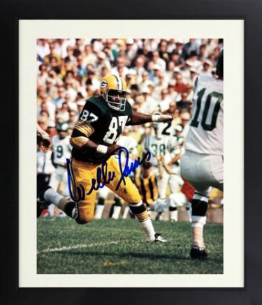 Willie Davis signed Green Bay Packers 8x10 Photo minor dings Custom Framing- COA (HOF/5X Champ)