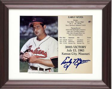 Early Wynn signed Cleveland MLB 300th Victory 8x10 Photo/Card Custom Framing- Tuff Stuff COA/Show Ticket