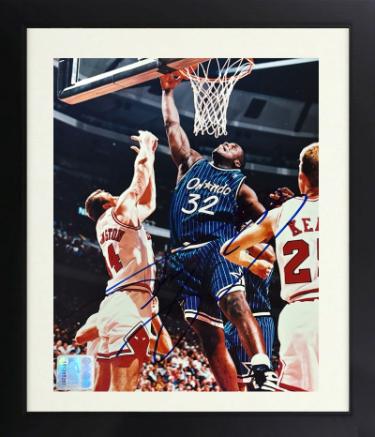 Shaquille O'Neal signed Orlando Magic NBA Licensed 8x10 Photo Custom Framing- The Score Board COA (HOF)