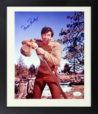 Fess Parker signed Vintage Color 8x10 Photo Custom Framing- JSA #II11065 (Daniel Boone/Davy Crockett)