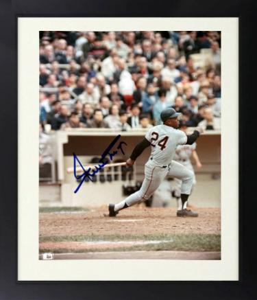 Willie Mays signed San Francisco Giants MLB 8x10 Photo Custom Framing imperfect- Beckett Review (HOF)
