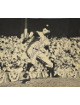 Whitey Ford signed New York Yankees Vintage 4.5�x5� B&W Newspaper/Magazine Photo Clipping � COA (HOF/6X WSC/61CY-MVP)